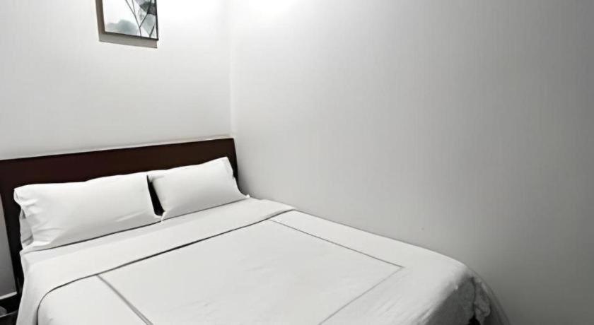 Oyo 90936 Hotel Manjoi Inn Ipoh Exterior photo